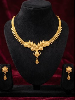 gold-pated-necklce-UBJKGN23
